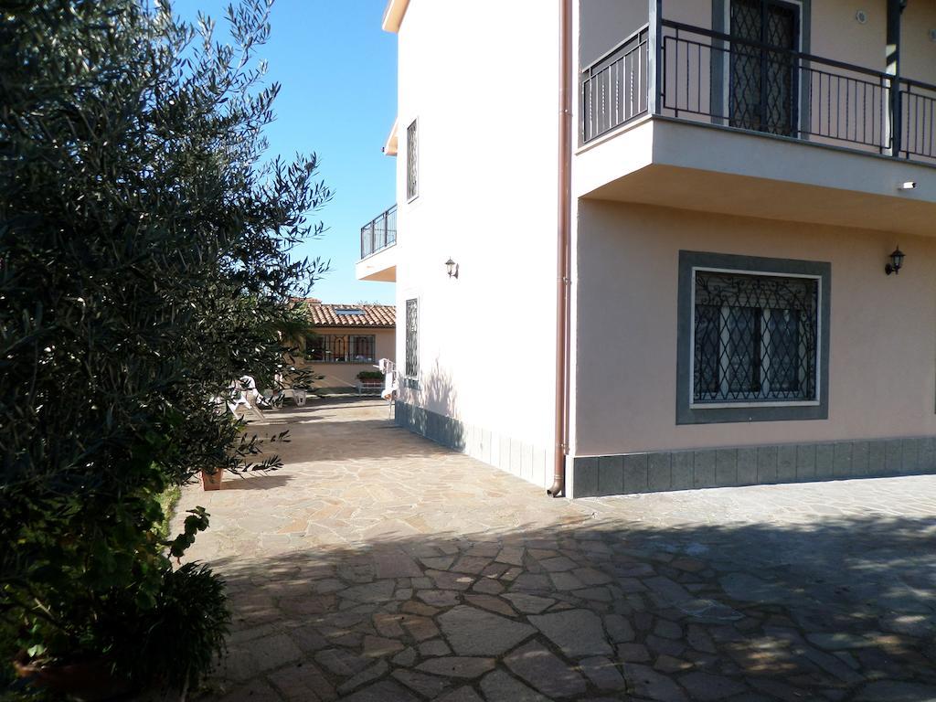 B&B Villino Lory Marino Exterior photo